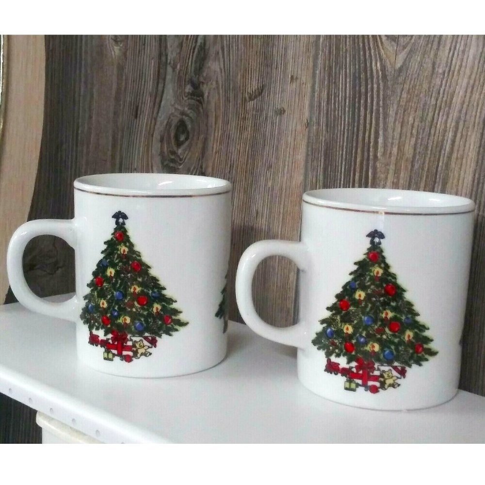 Set of 2 Christmas Tree mugs Coffee Cups Ceramic Action Industries China PRETTY